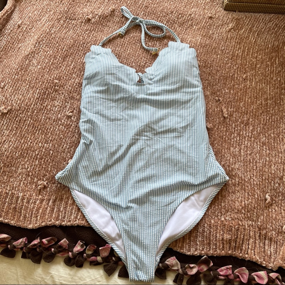 Jessica Simpson one piece women’s bathing suit